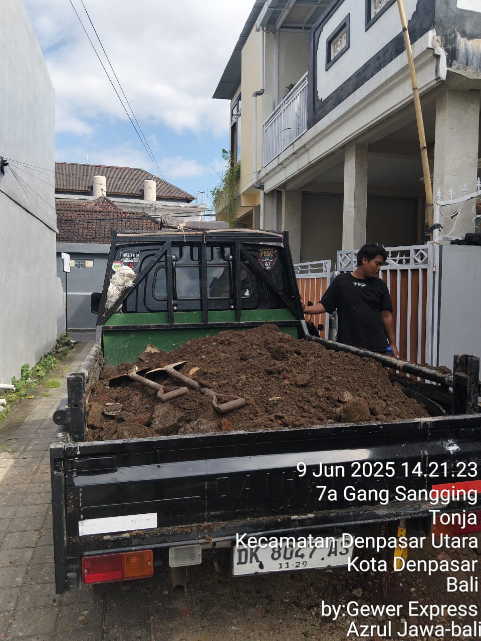 Pick up siap angkut barang